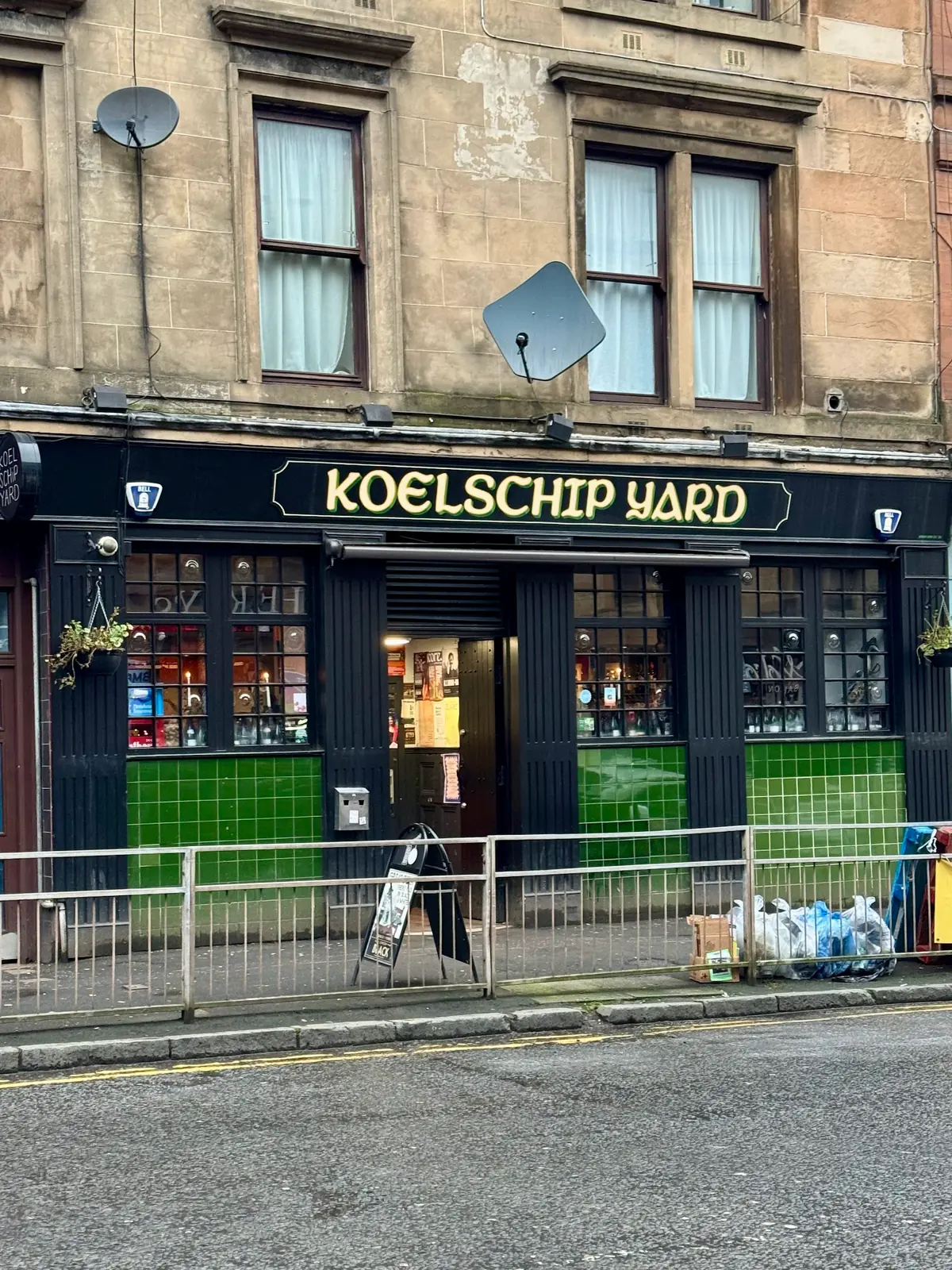Koelschip Yard — Bars in Glasgow