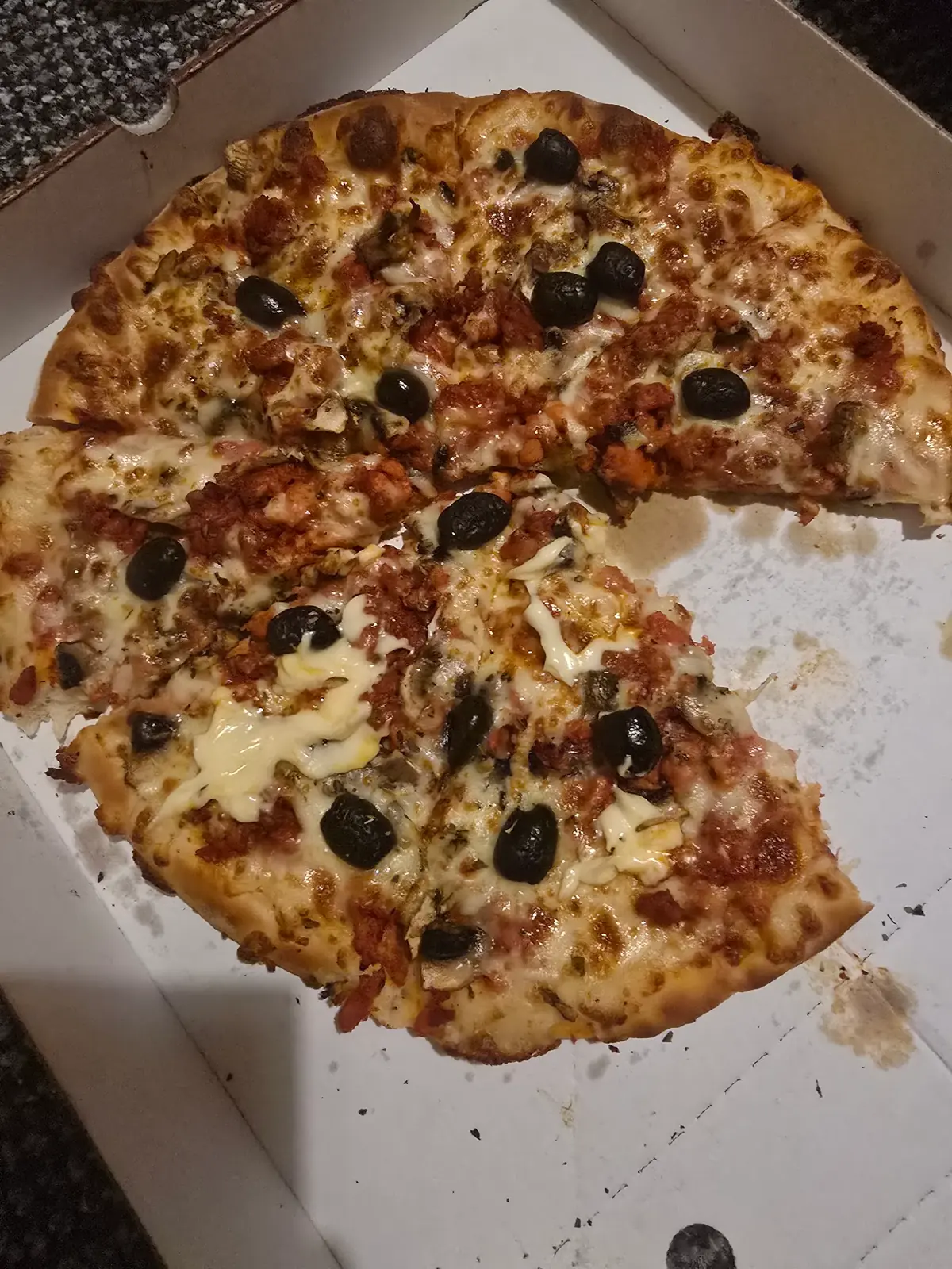 Khan's Pizza photo (photo 2 of 3)