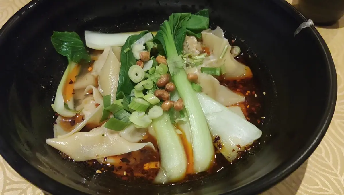 Noodles Home photo (photo 1 of 3)