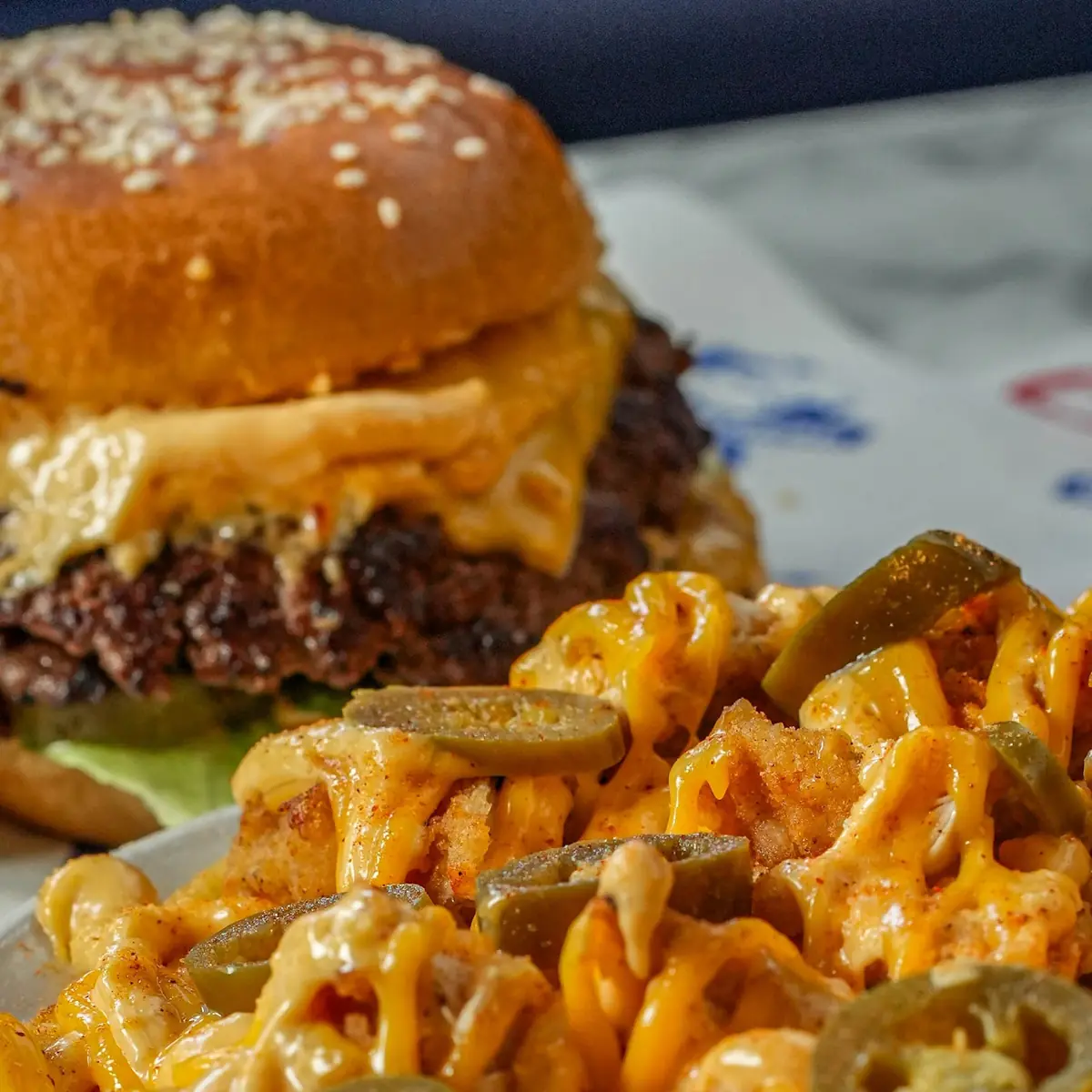 Universal Pizza & Burger Bar