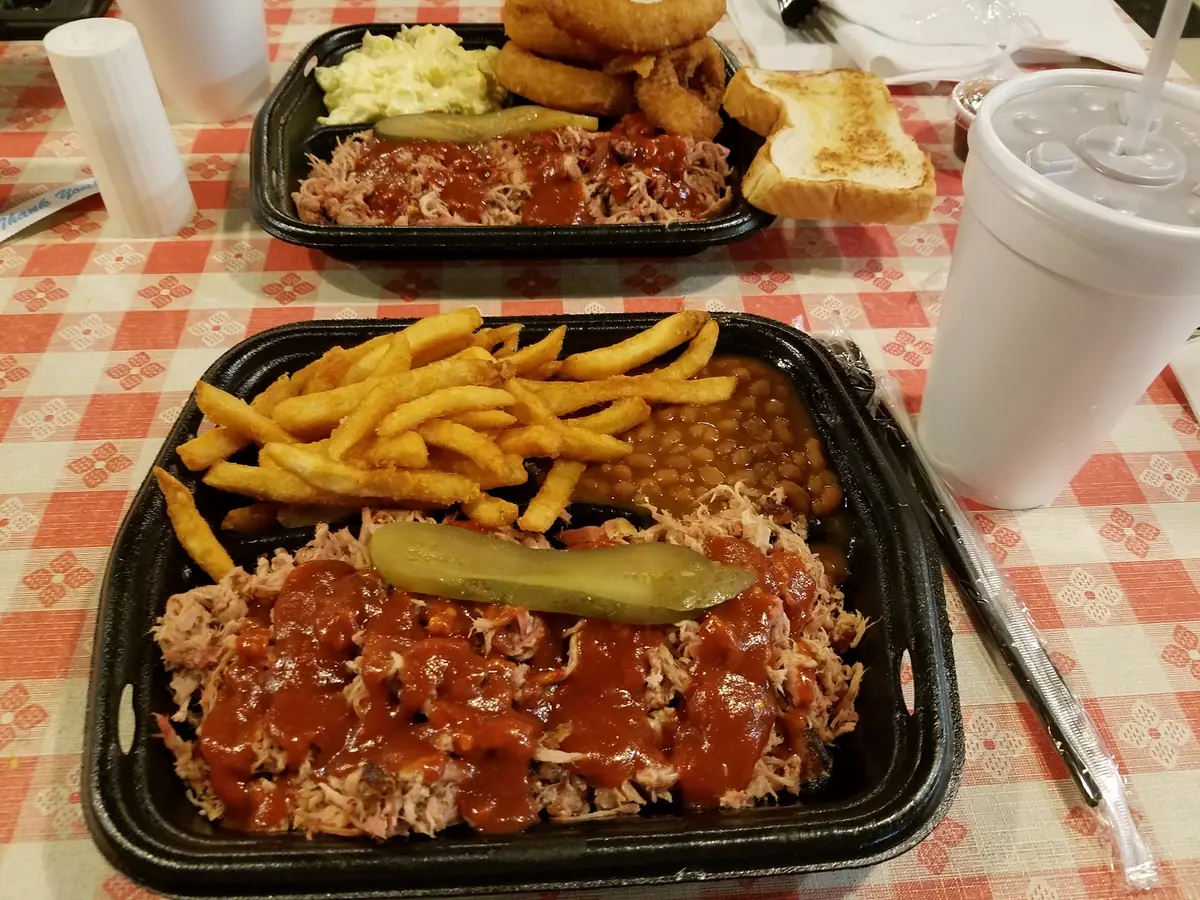Sho'Nuff BBQ photo (photo 2 of 3)