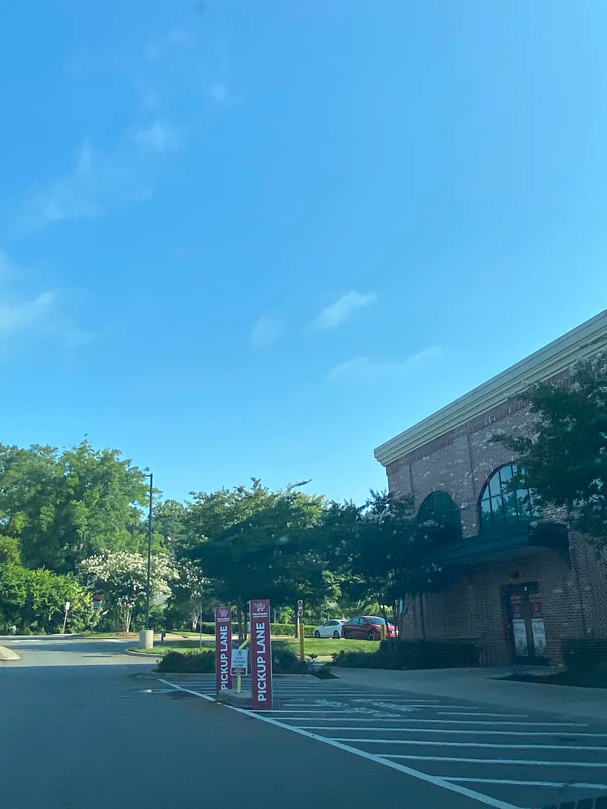 BELMONT TOWN CENTER — Shopping Malls in Belmont