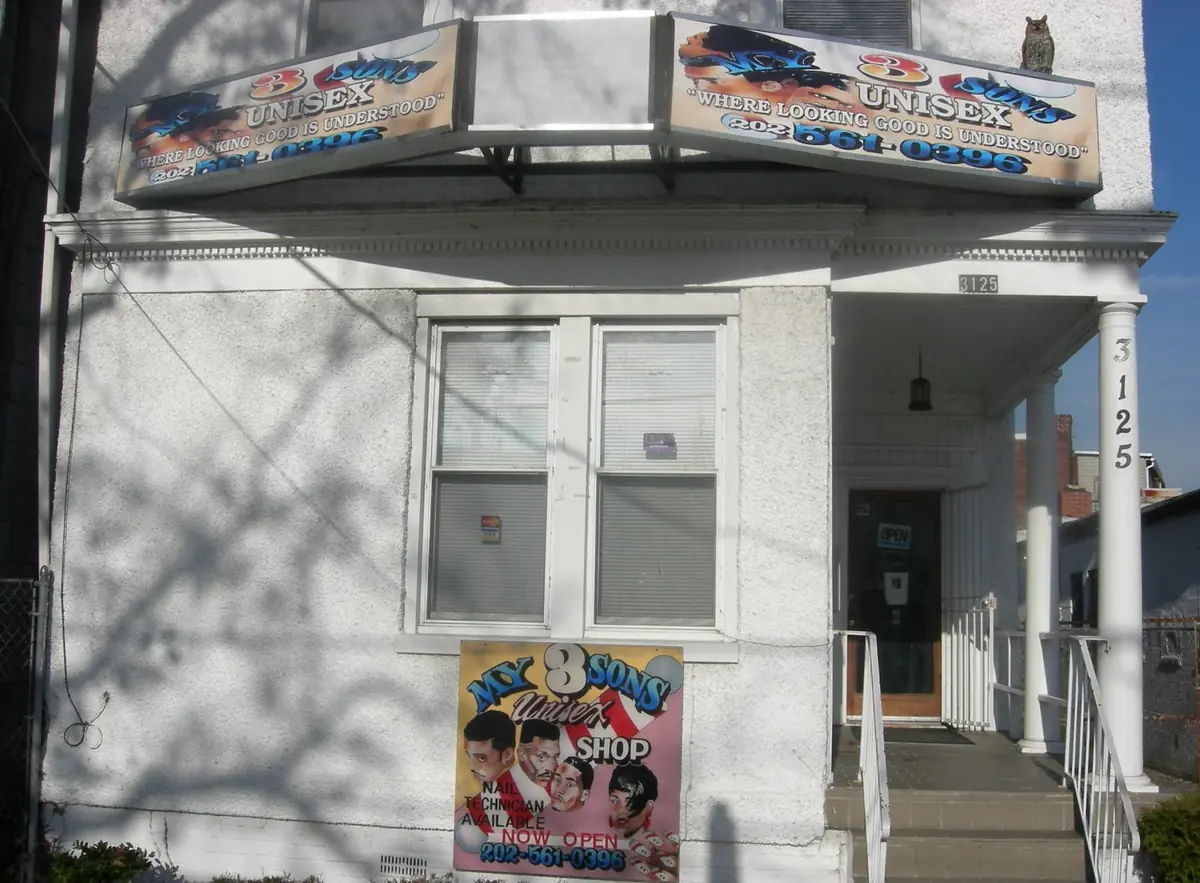My 3 Sons Unisex / Barber Shop photo (photo 1 of 3)