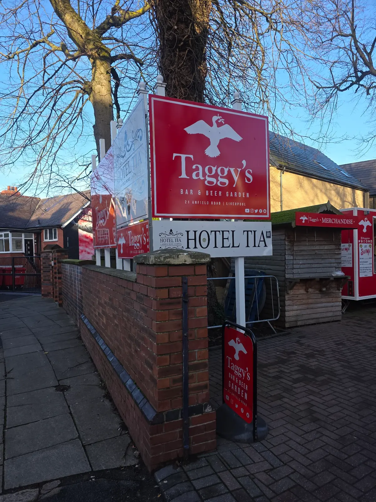 Taggy's Bar & Beer Garden